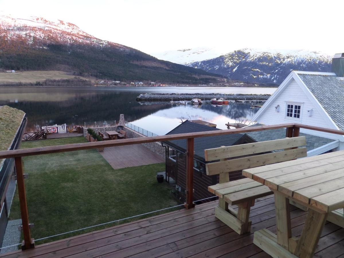 Solstrand Fjord Holiday Eidsvåg Exterior photo