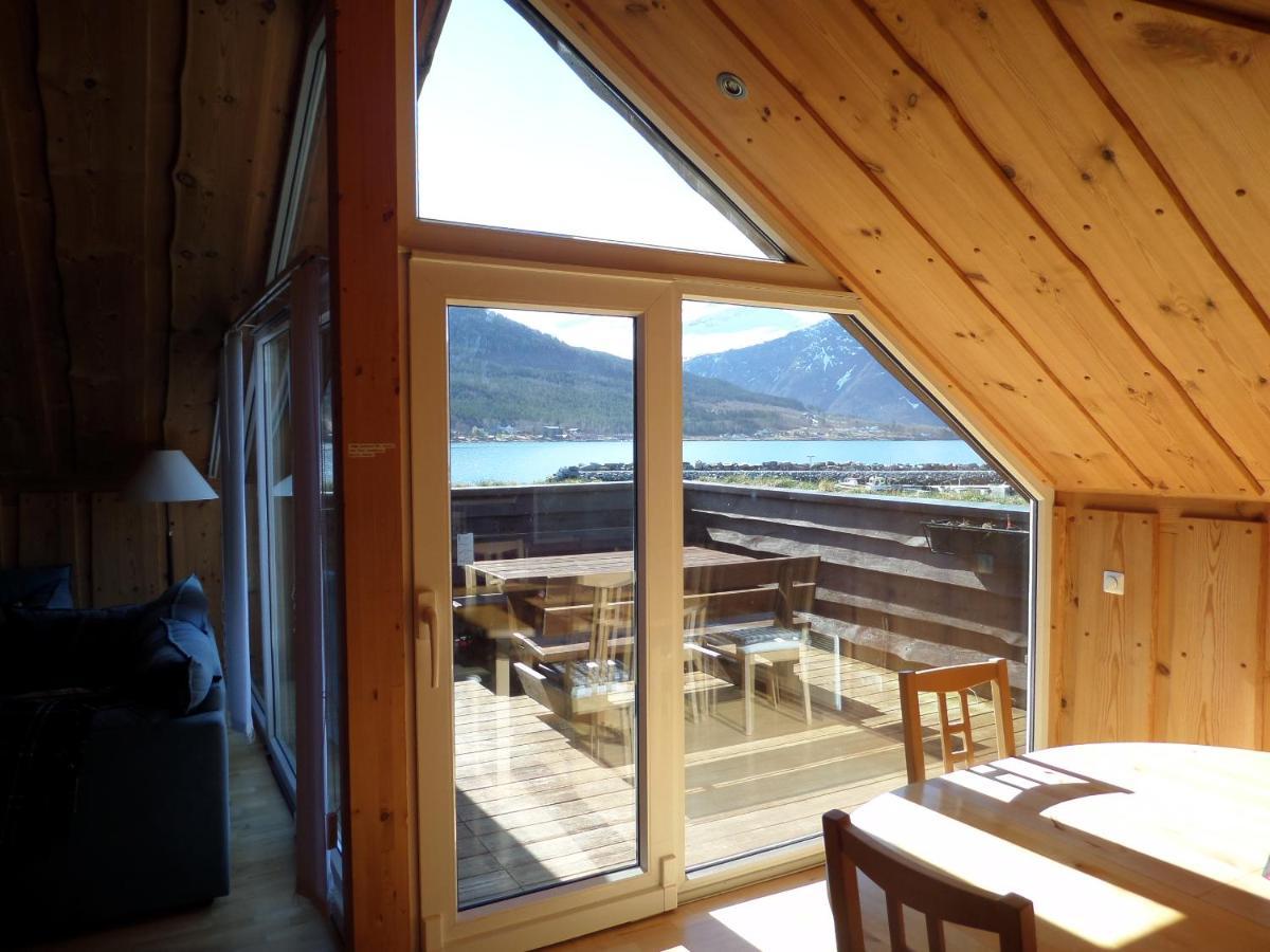 Solstrand Fjord Holiday Eidsvåg Exterior photo
